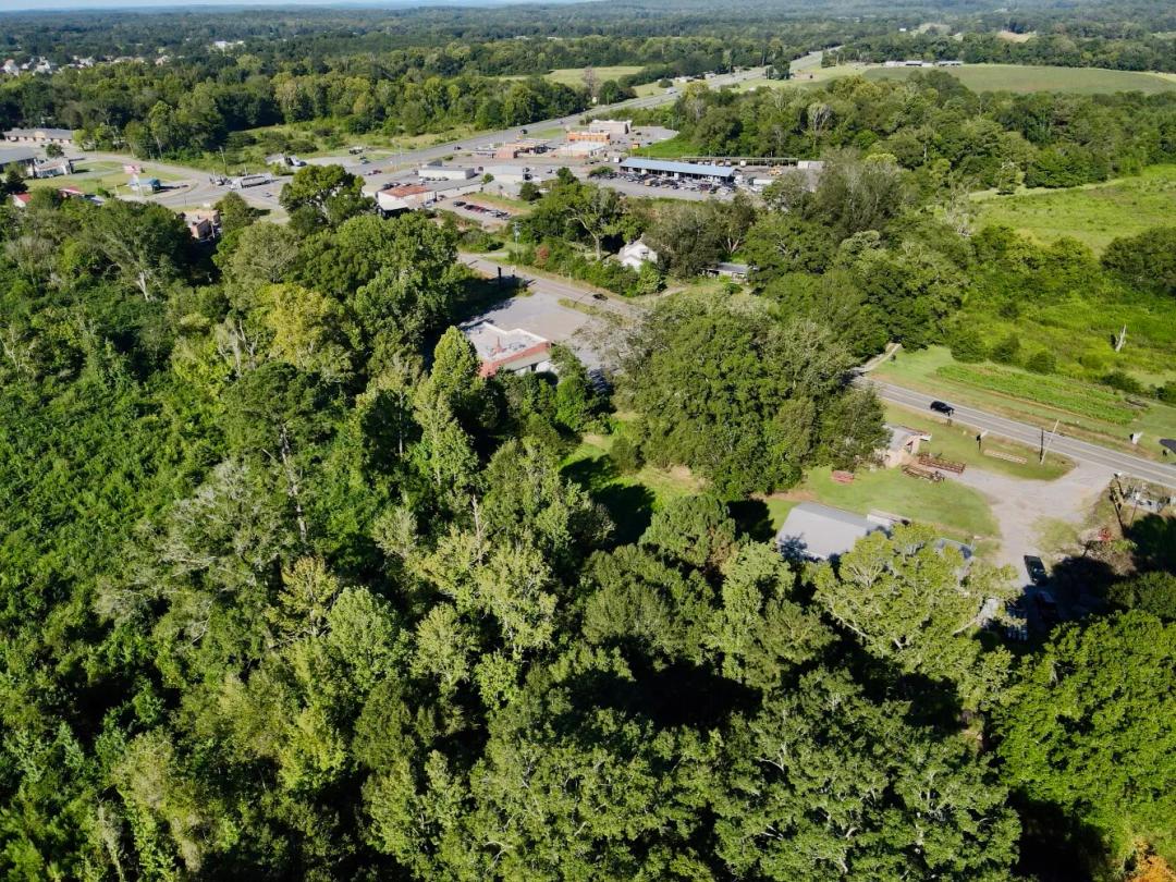 2.77 Acres at 39696 HWY 25
