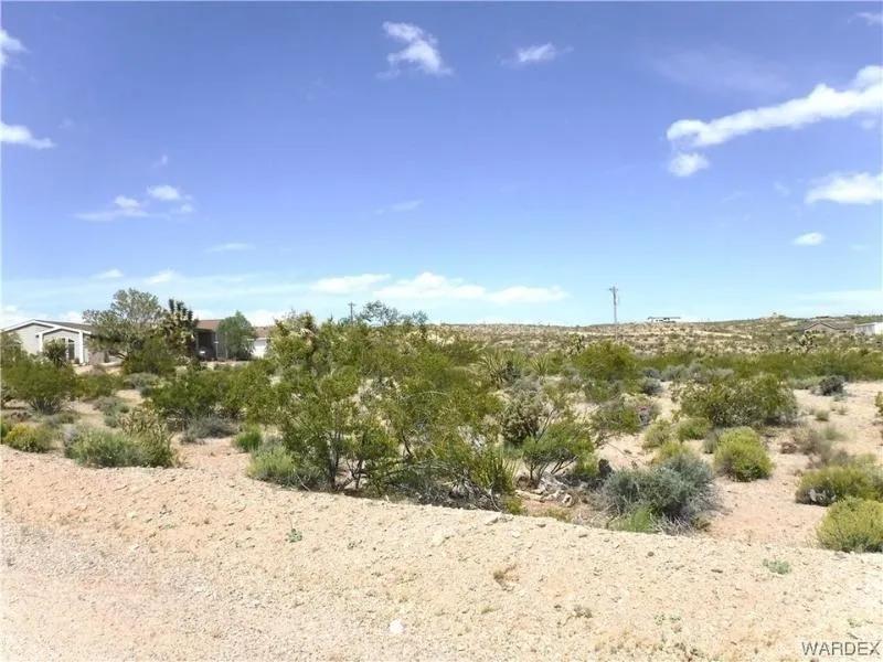 Impressive One Acre Desert Oasis Meadview AZ Lot 20, Close to Lake Mead, Road Frontage