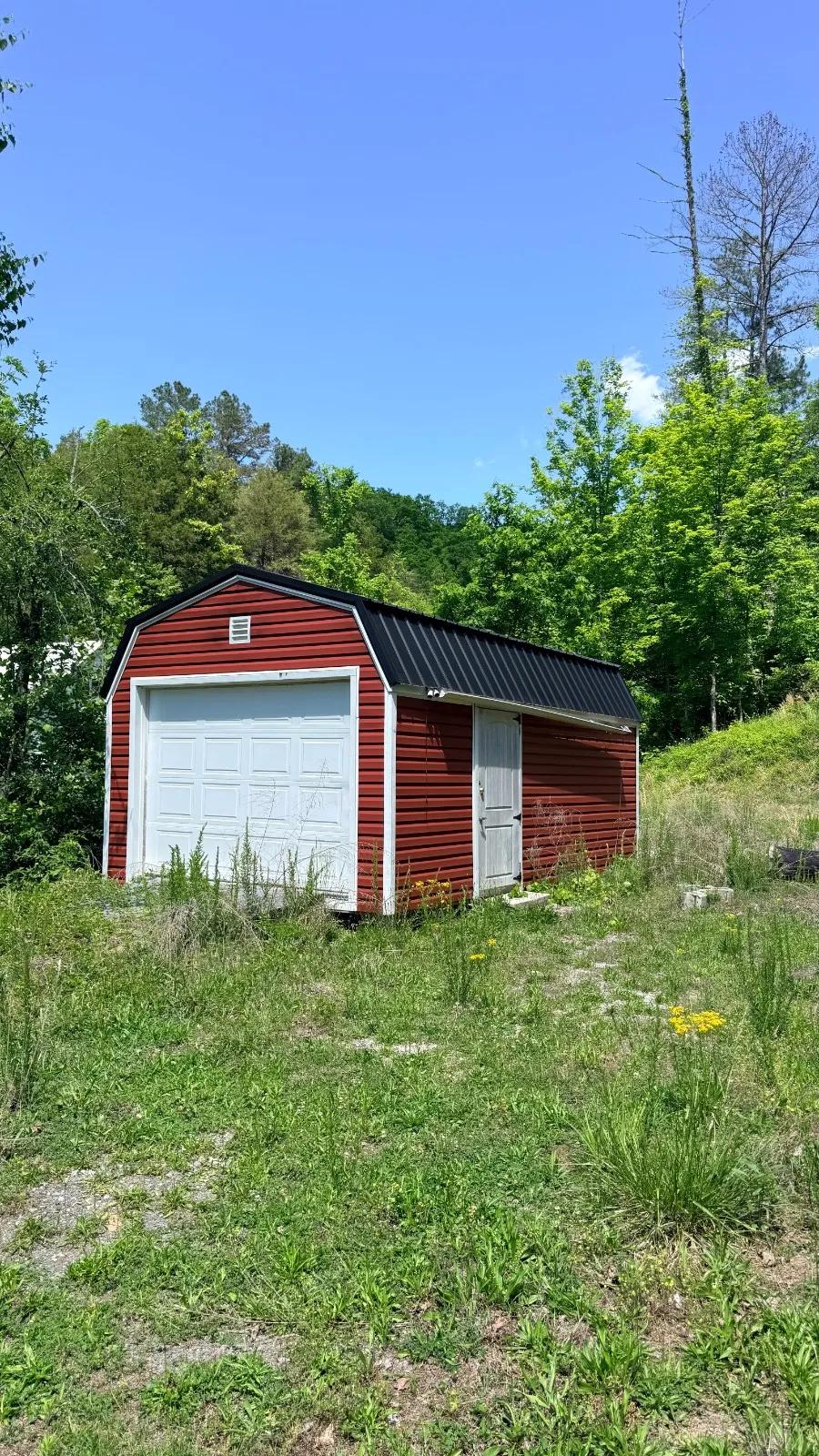 Private! Nice Lot & Outbuilding