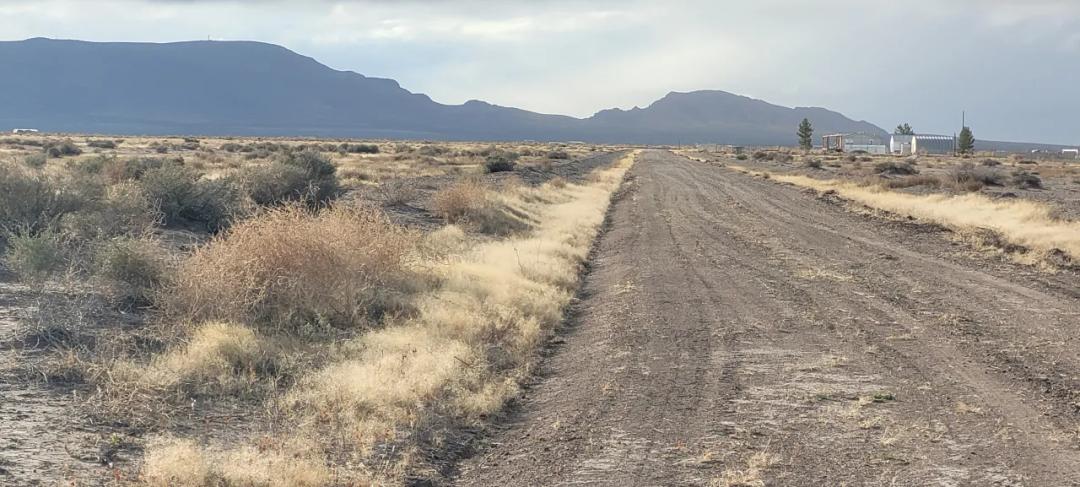 Almost 10 acres - Southwestern New Mexico Desert - Power at road