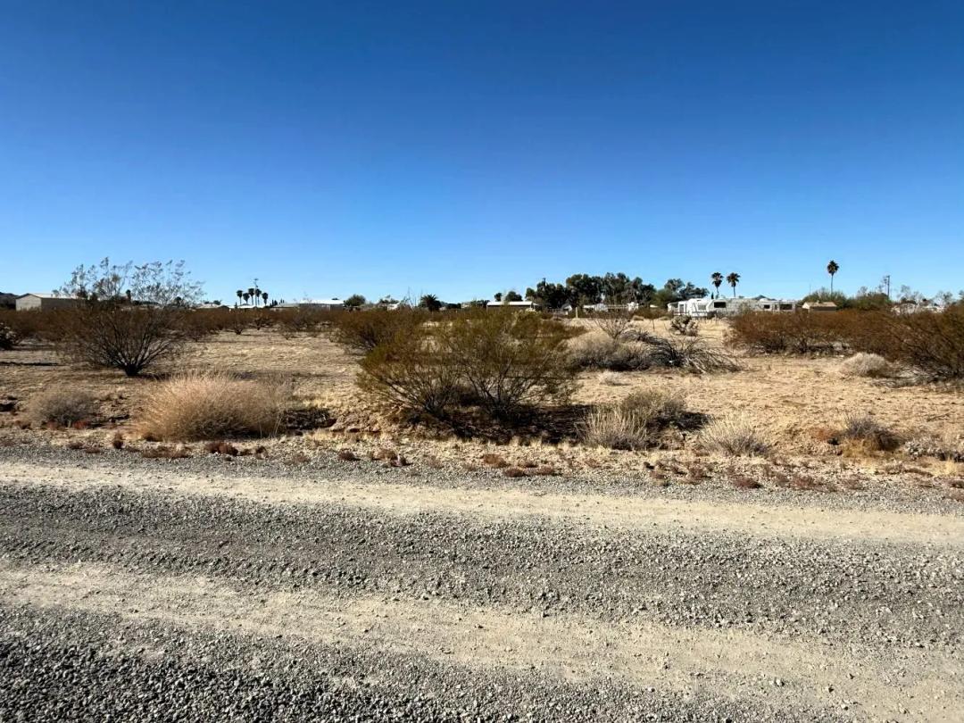 Central Arizona Multi-use Lot - Surveyed in the Rear- Bring Your RV