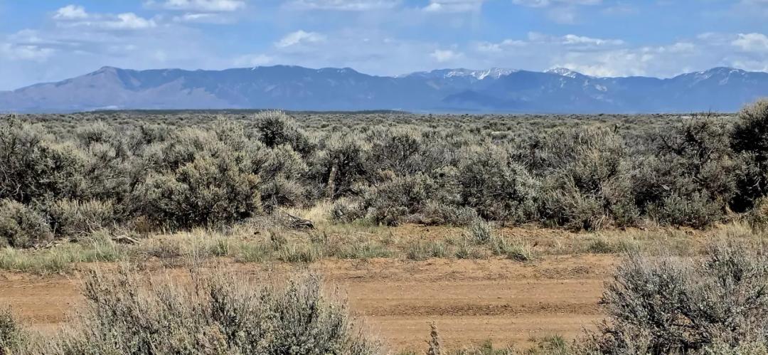 Wide Open spaces - Taos County New Mexico - Rv, camp, build, no restrictions ADJOINS TP4-1-J