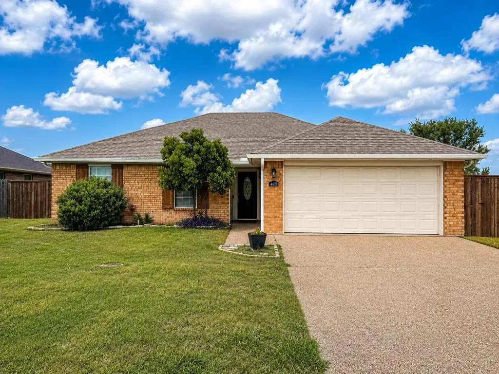Spacious 4-Bedroom Home at 4401 Lacey Circle in Waco, Texas