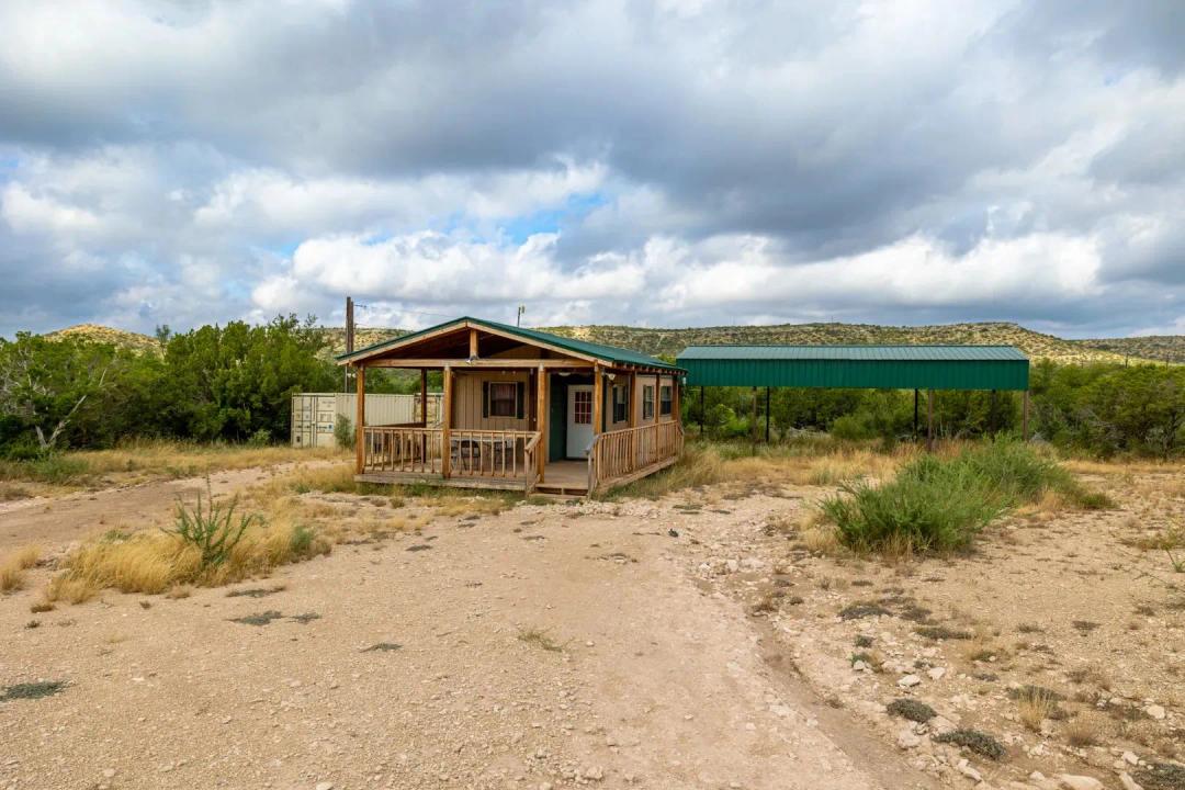 Lone Mountain Ranch