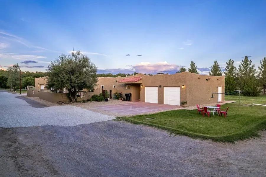 6-Acre Luxury Estate in Mesilla, New Mexico for Sale - Horse Facilities & Orchard!