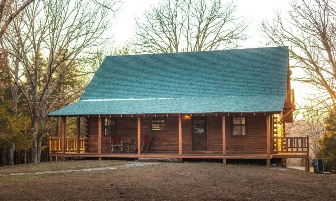 Creekside Lodge