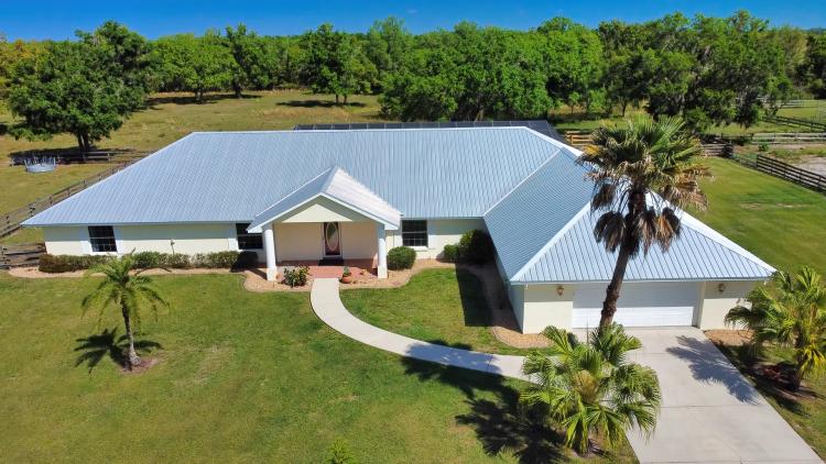 4 BR 3 BA home on 10+ acres in Arcadia, FL! 